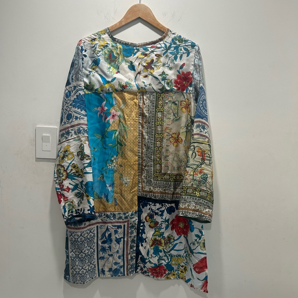 Johnny was Floral Patchwork tunic - Picture 4 of 4
